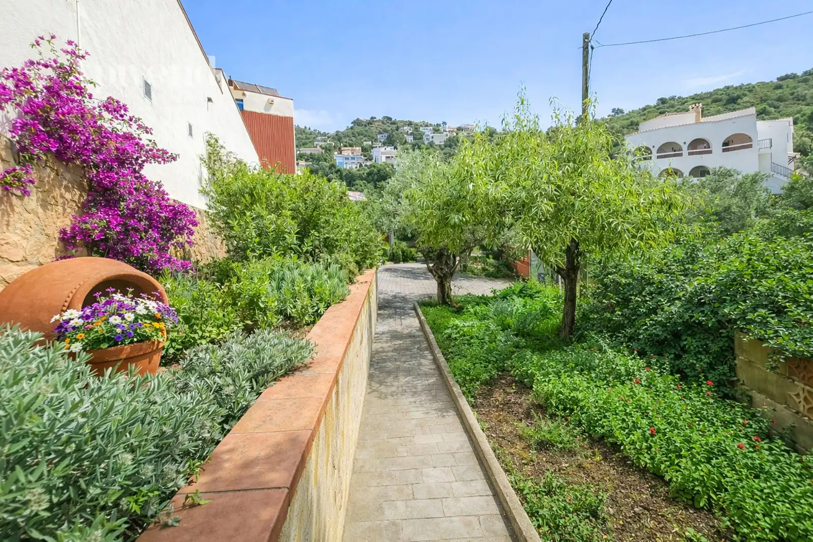 Exterior view of Houses for sale in Roses  with Air Conditioner, Heating and Private garden