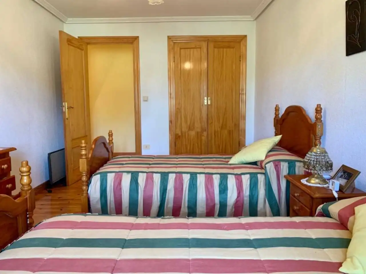 Habitación de Casa o chalet en venta en Arija con Calefacción, Jardín privado y Terraza
