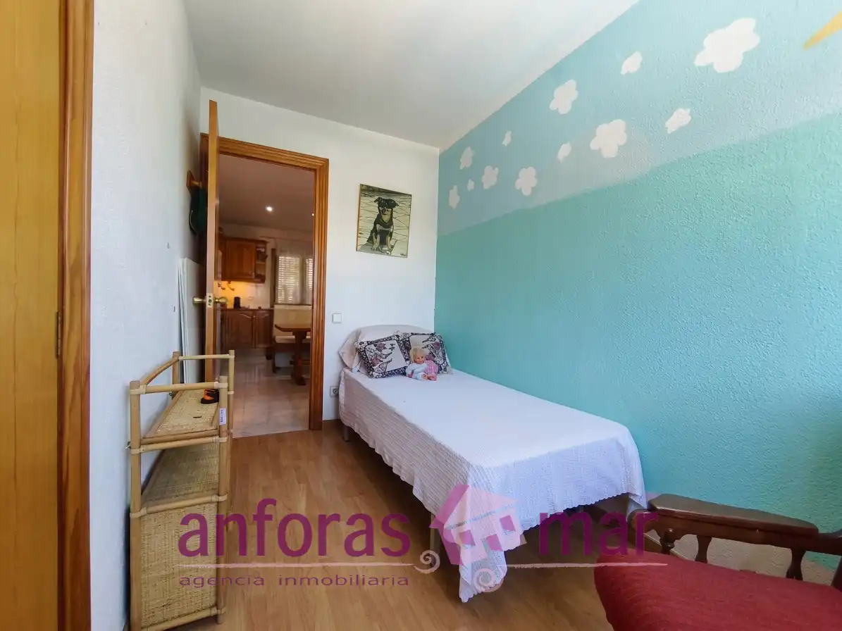 Dormitori de Casa o xalet en venda en Torredembarra amb Jardí privat, Terrassa i Piscina
