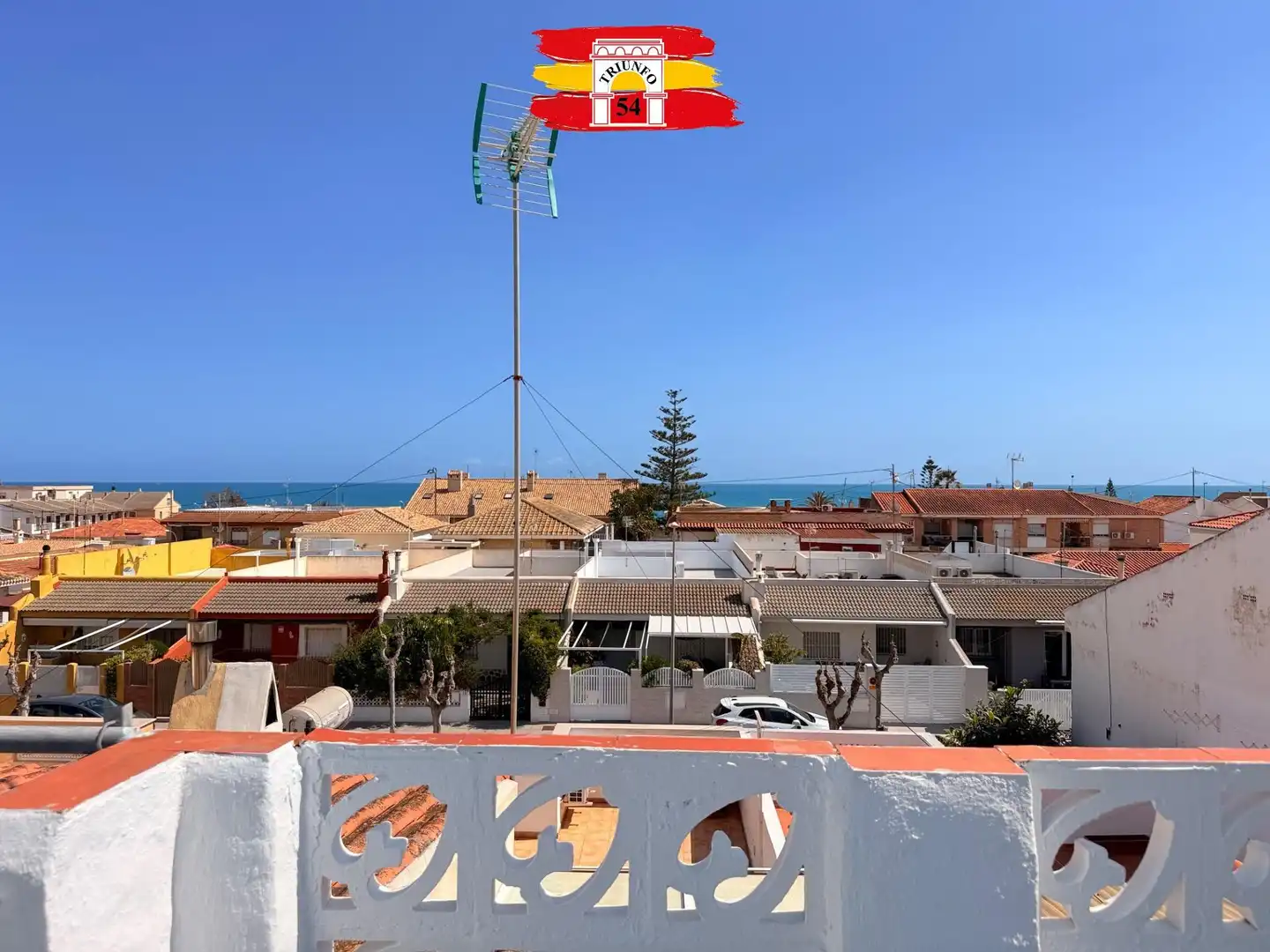 Vista exterior de Casa o chalet en venta en Pilar de la Horadada con Amueblado