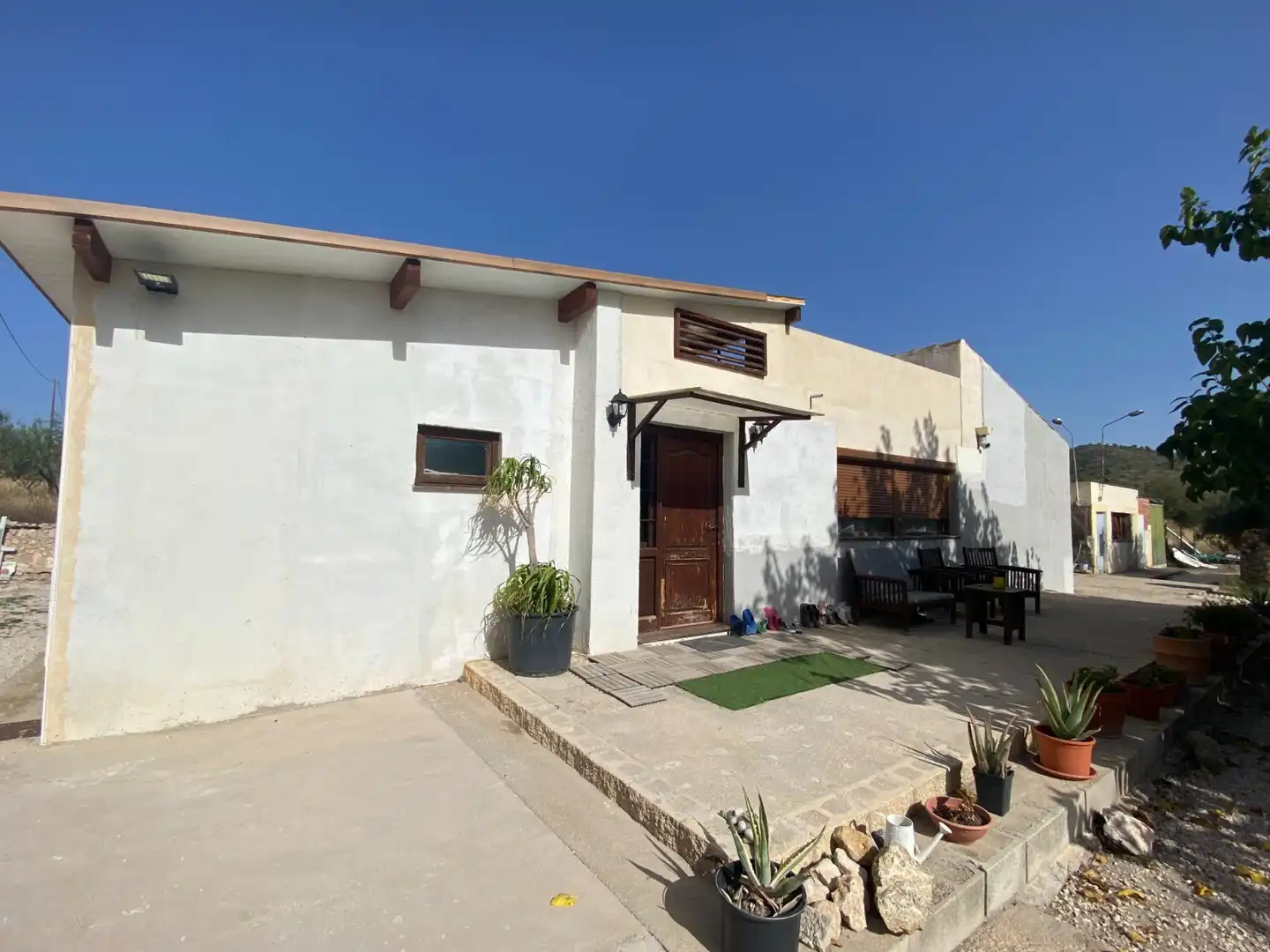 Vista exterior de Finca rústica en venda en Sax amb Aire condicionat, Calefacció i Parquet