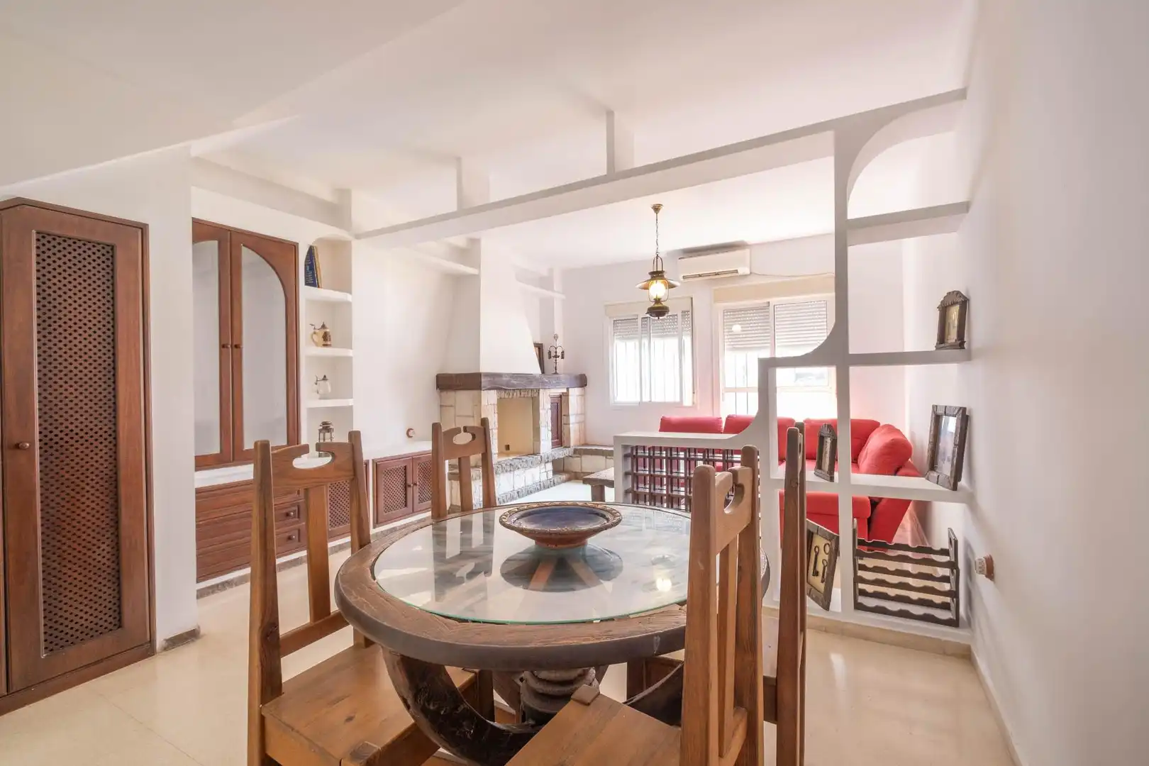 Comedor de Dúplex en venta en Sevilla con Aire acondicionado y Piscina comunitaria