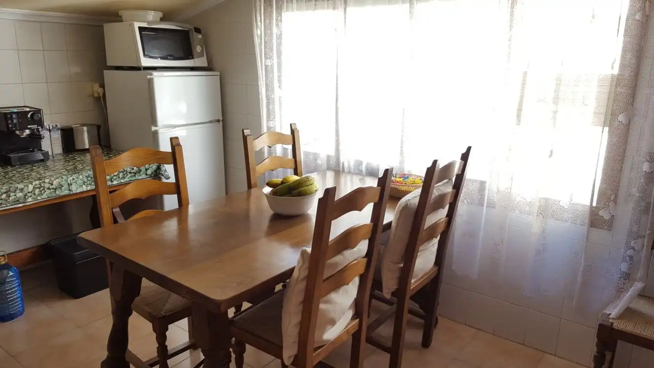 Esszimmer von Dachboden zum Verkauf in Nigrán