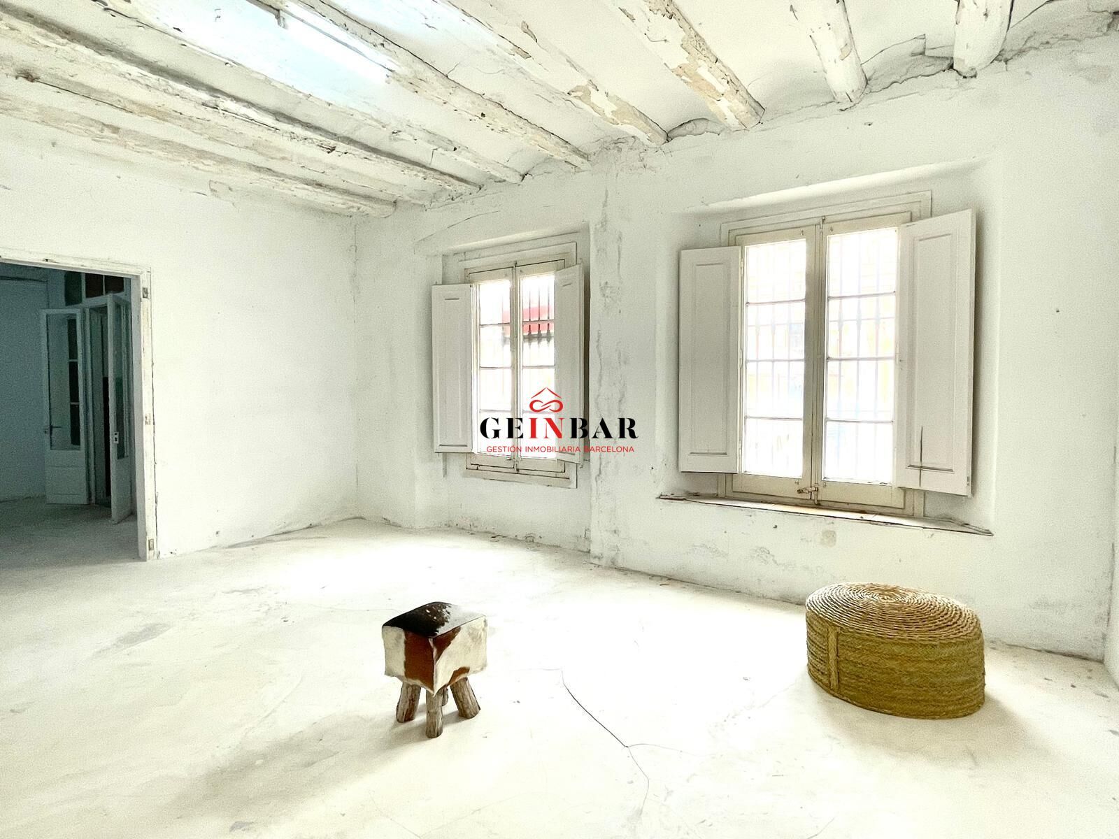 Planta baixa en venda en  Barcelona Capital amb Traster i Alarma