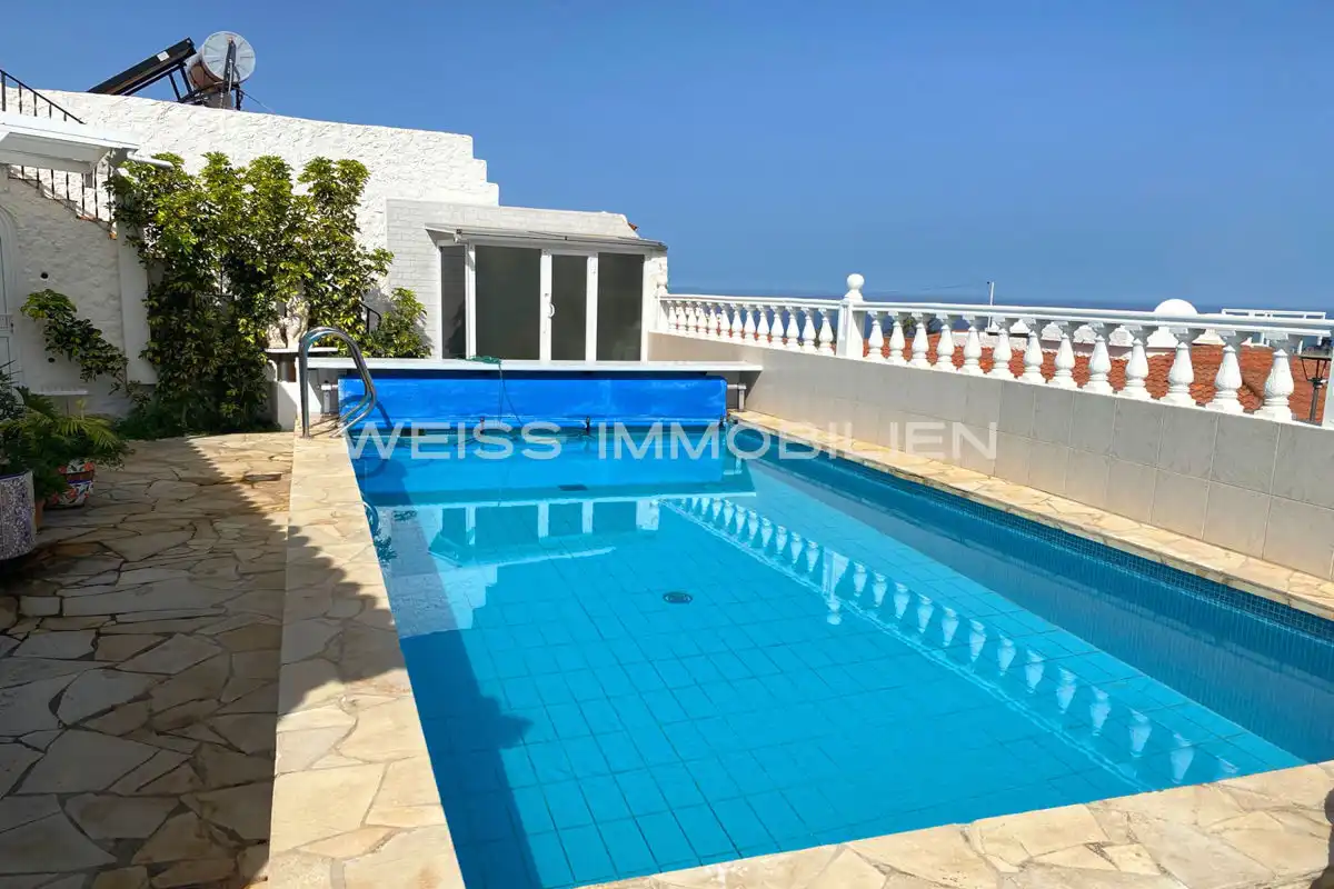 Piscina de Casa o chalet en venta en Los Realejos