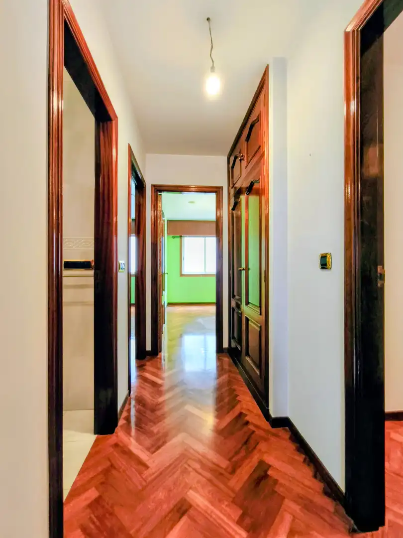 Piso en venta en Avenida Arteixo, 135, Os Mallos