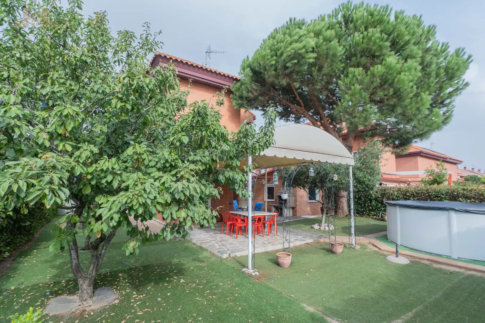 Casa aparellada amb jardí en venda a Cubas de la Sagra, imagen 19