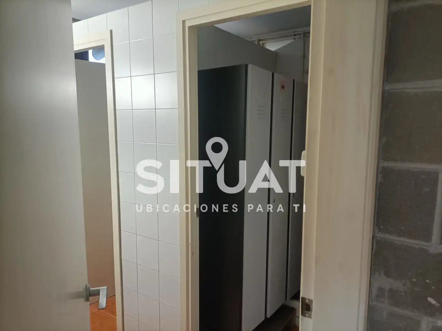 Nau industrial de lloguer a Carrer de Ramon Llull, 4, Molins de Rei