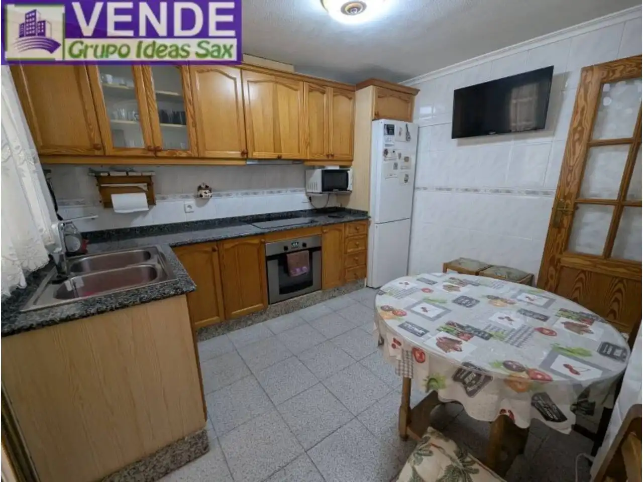 Kitchen of Detached homes for sale in Onil  with Air Conditioner, Terrace and Furnished
