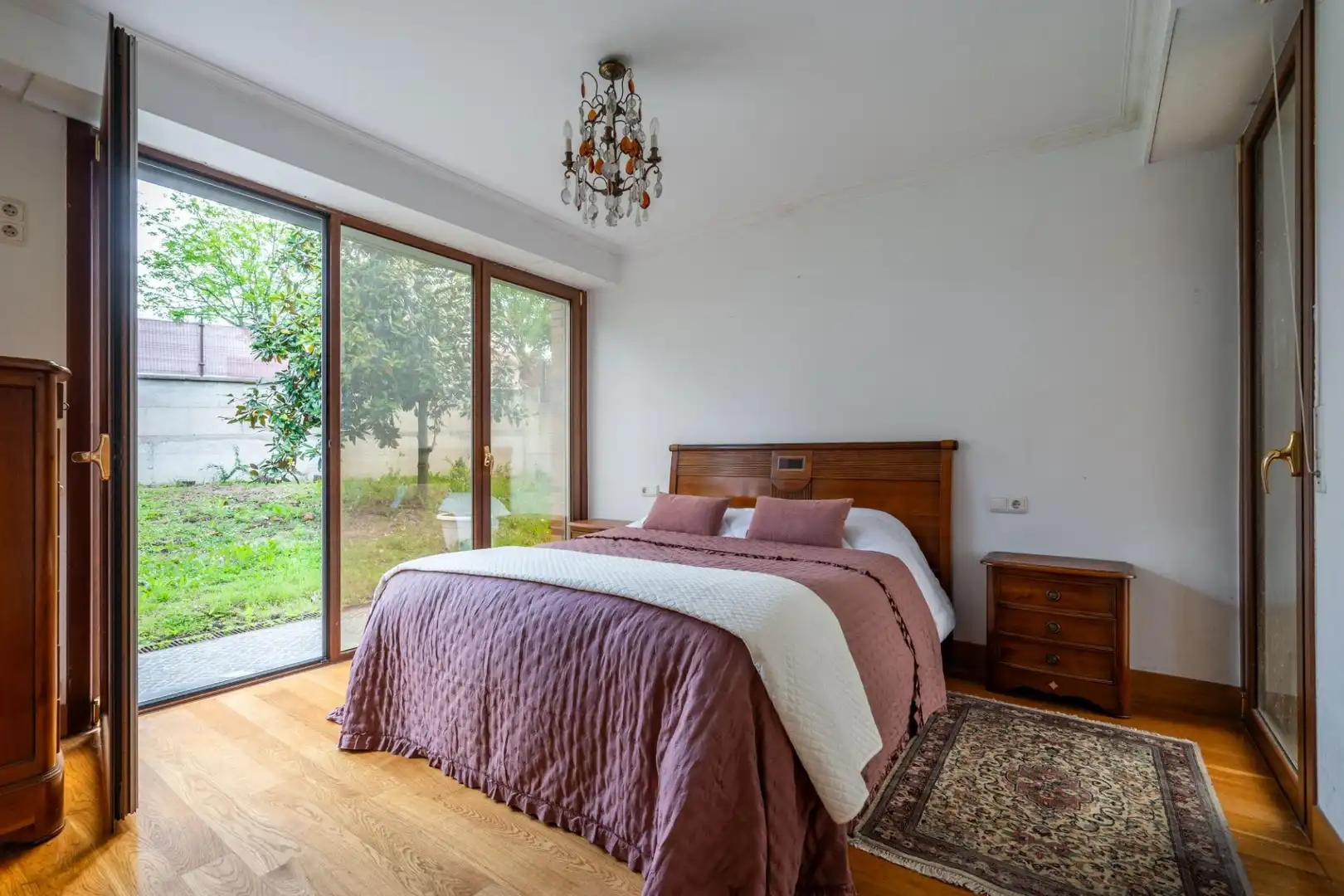 Habitación de Casa adosada en venta en Donostia - San Sebastián  con Calefacción, Jardín privado y Terraza
