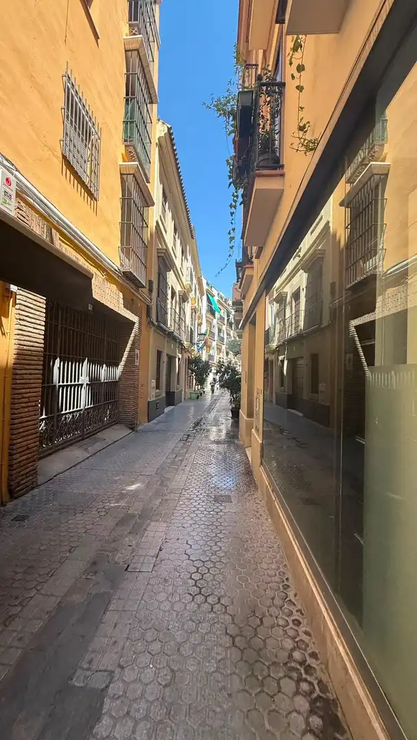 Vista exterior de Apartamento en venta en Sevilla con Aire acondicionado, Calefacción y Trastero