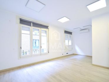 Local comercial en venda a Ciutat Vella