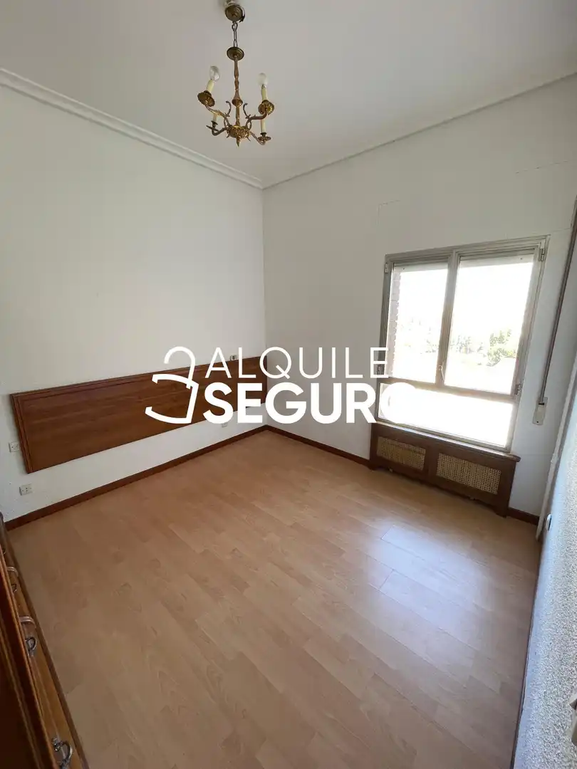 Piso de alquiler en Madrid con Aire acondicionado, Calefacción y Terraza