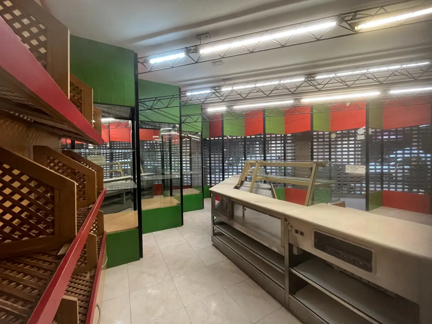 Business premises to rent in Carrer Maluquer Salvador 4, imagen 6