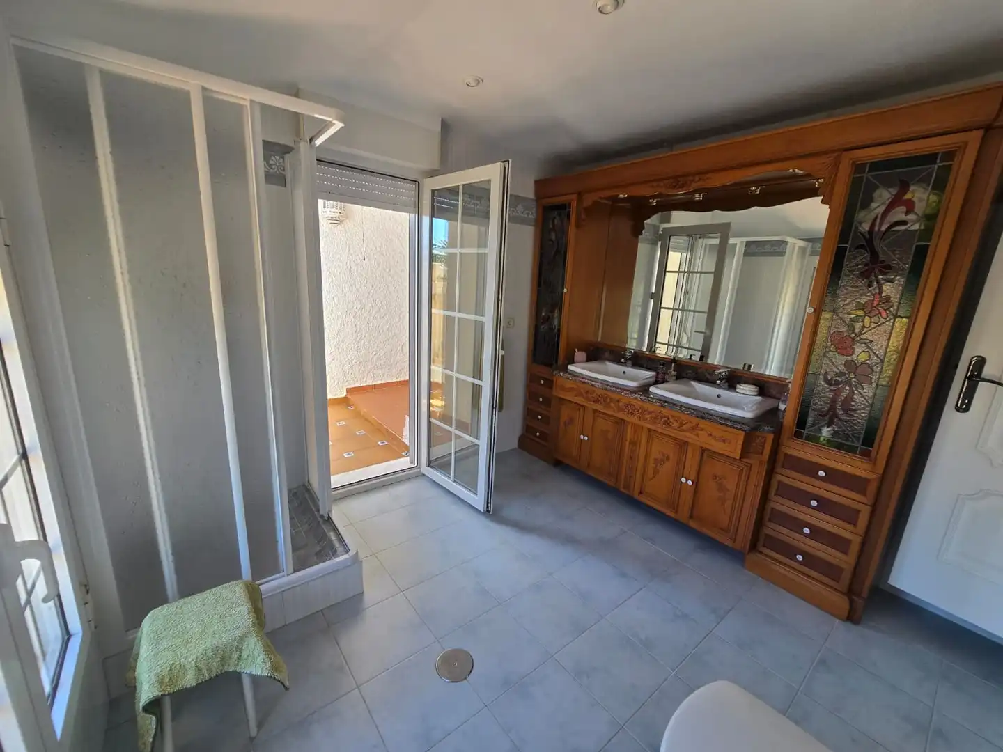 Bany de Casa o xalet en venda en Orihuela amb Aire condicionat, Calefacció i Jardí privat