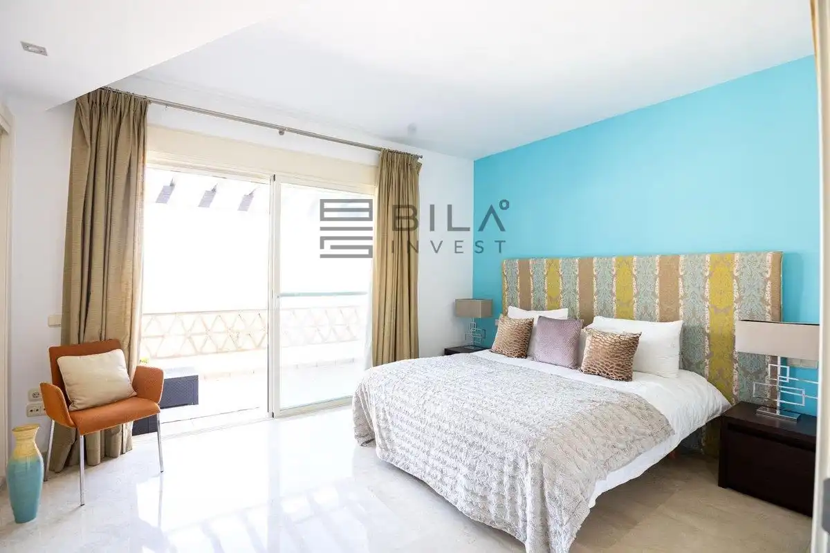 Adosado con piscina en venta en Urb. Montealto, imagen 10