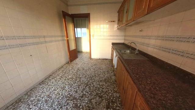 Piso en Venta en Avenida Juan Carlos I de Zeneta, 94 en Zeneta