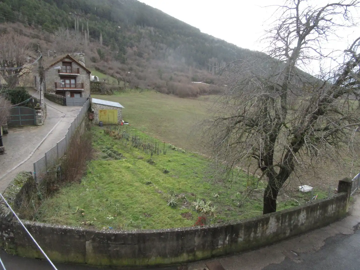 Finca rústica en venta en Villanúa con Calefacción, Terraza y Trastero