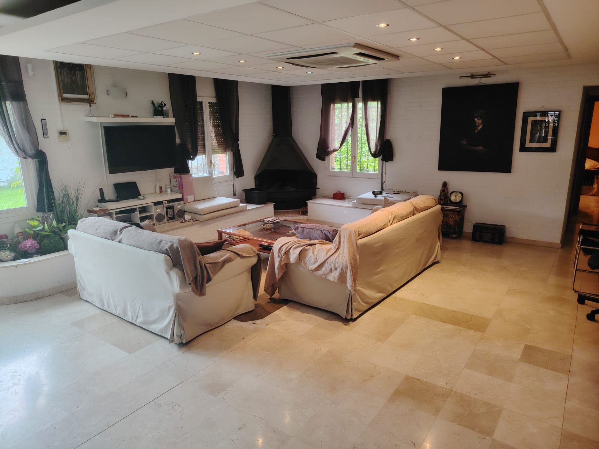 Living room of House or chalet for sale in  Zaragoza Capital  with Air Conditioner, Heating and Private garden