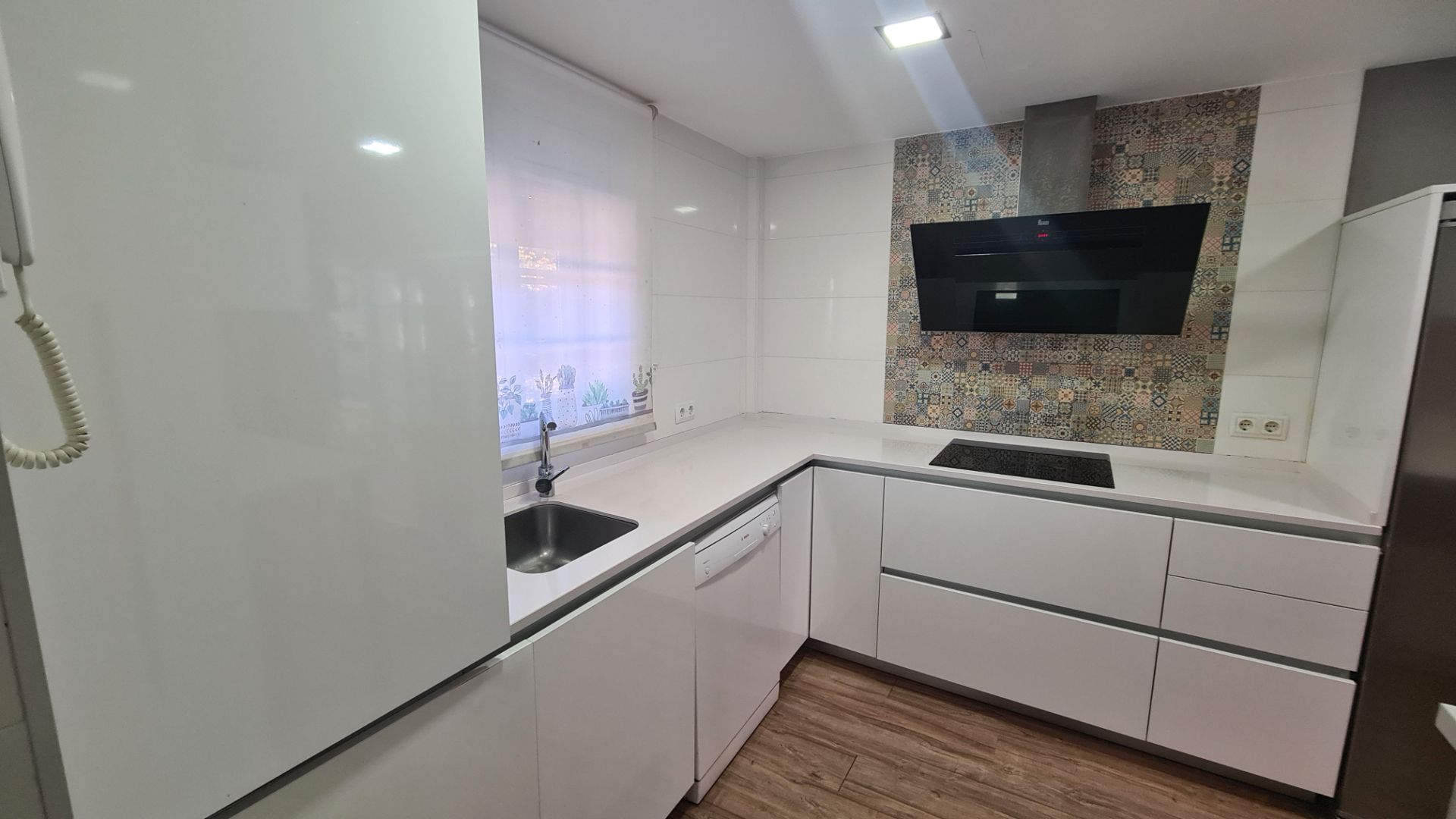 Cuina de Casa o xalet en venda en Torrejón de Ardoz amb Aire condicionat, Calefacció i Jardí privat