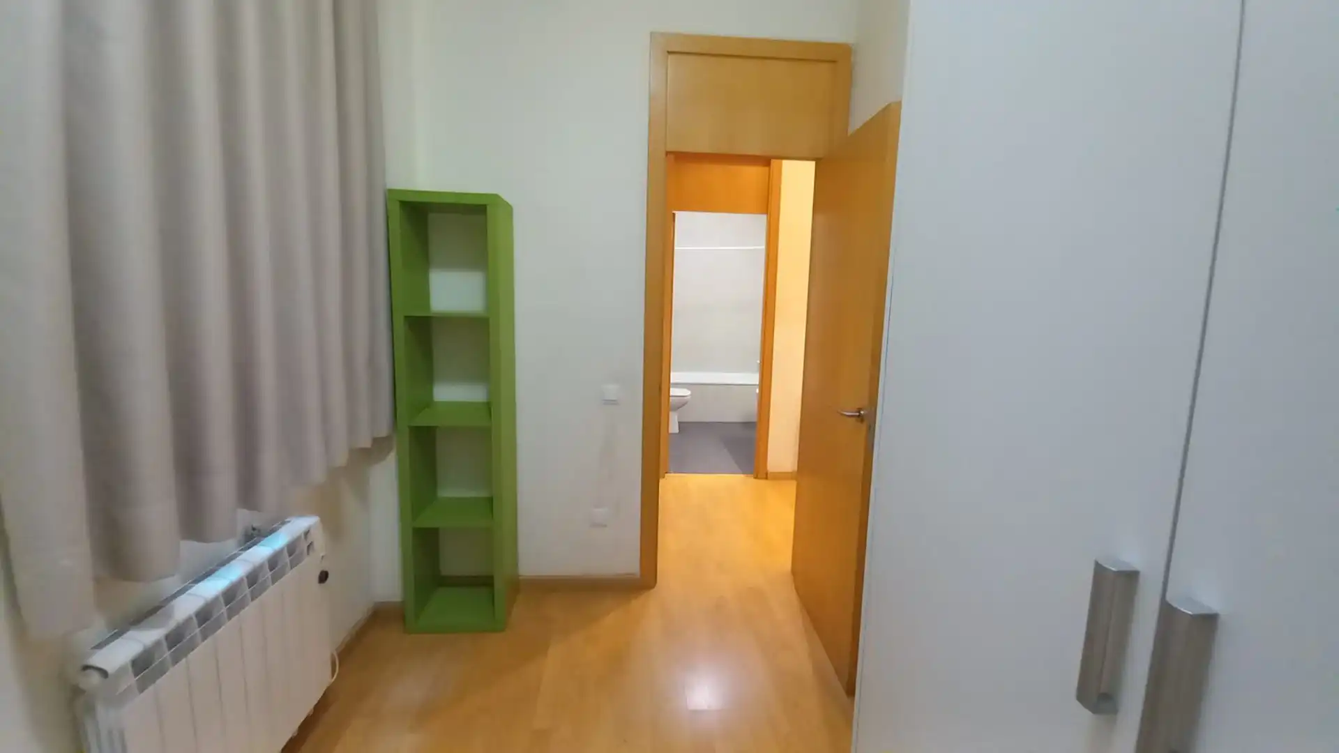 Flat for rent in ARAGO, Instituts - Universitat
