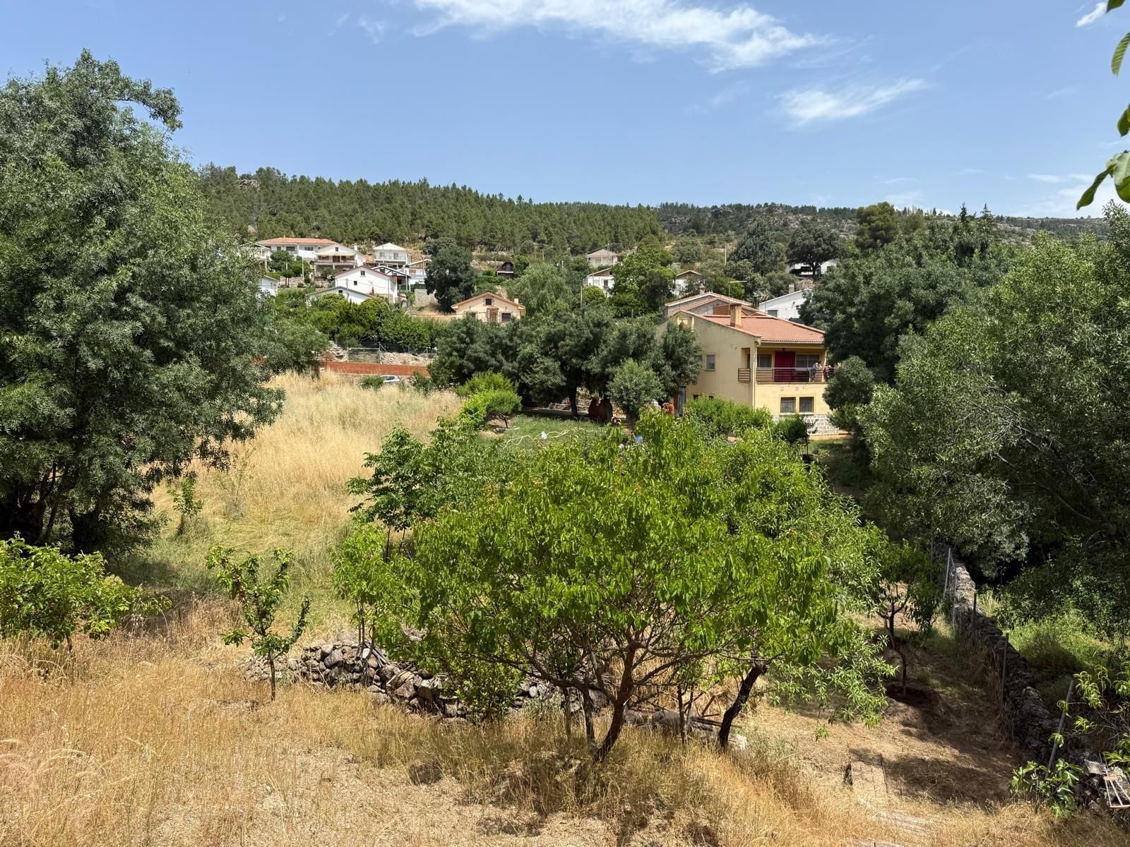 Casa o xalet en venda en Navatalgordo amb Jardí privat