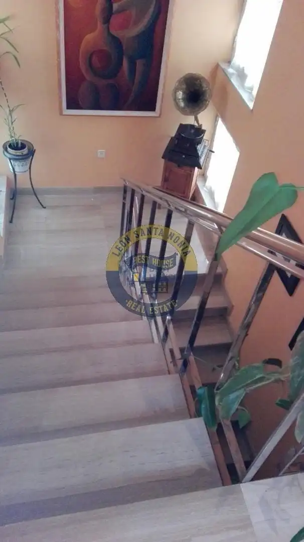 Casa o chalet en venta en Valdefresno con Calefacción, Jardín privado y Parquet