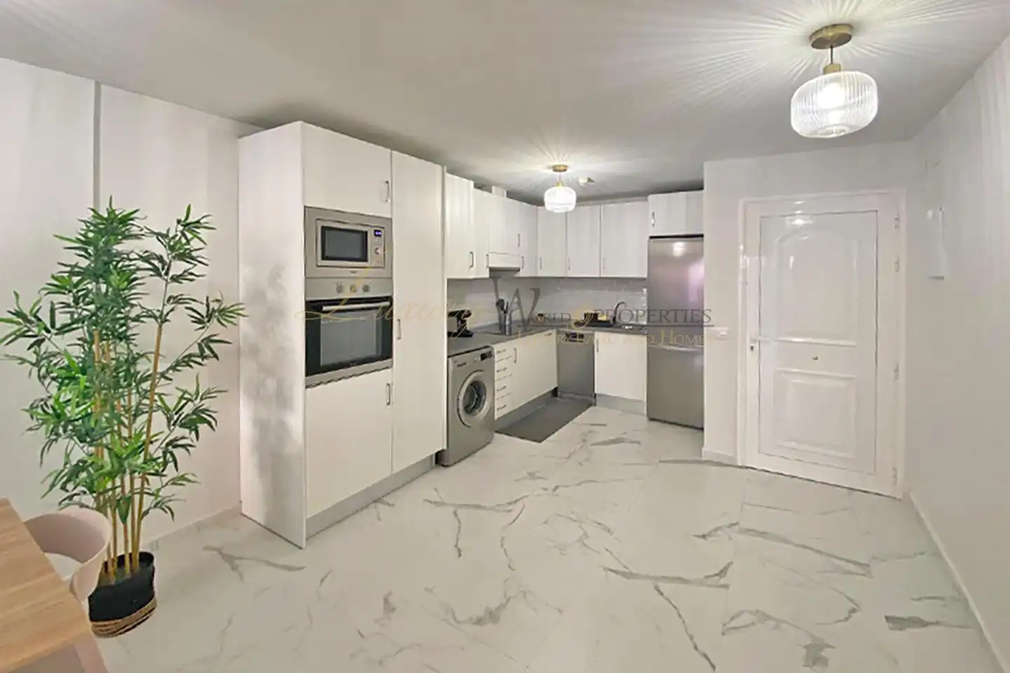 Cocina de Apartamento en venta en Arona con Terraza, Amueblado y Piscina comunitaria