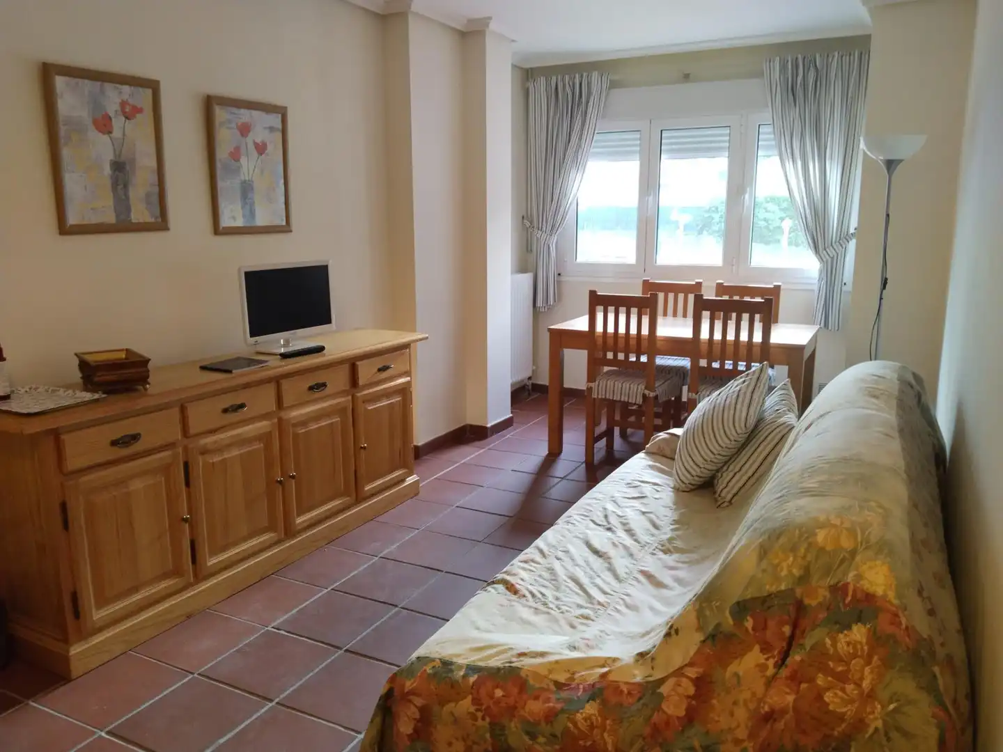 Flat for rent in Calle Miguel Delibes, Suances