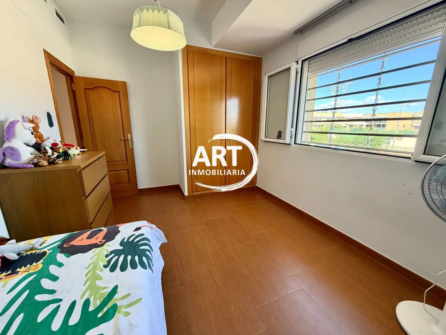Habitación de Casa o chalet en venta en L'Eliana con Calefacción, Jardín privado y Terraza