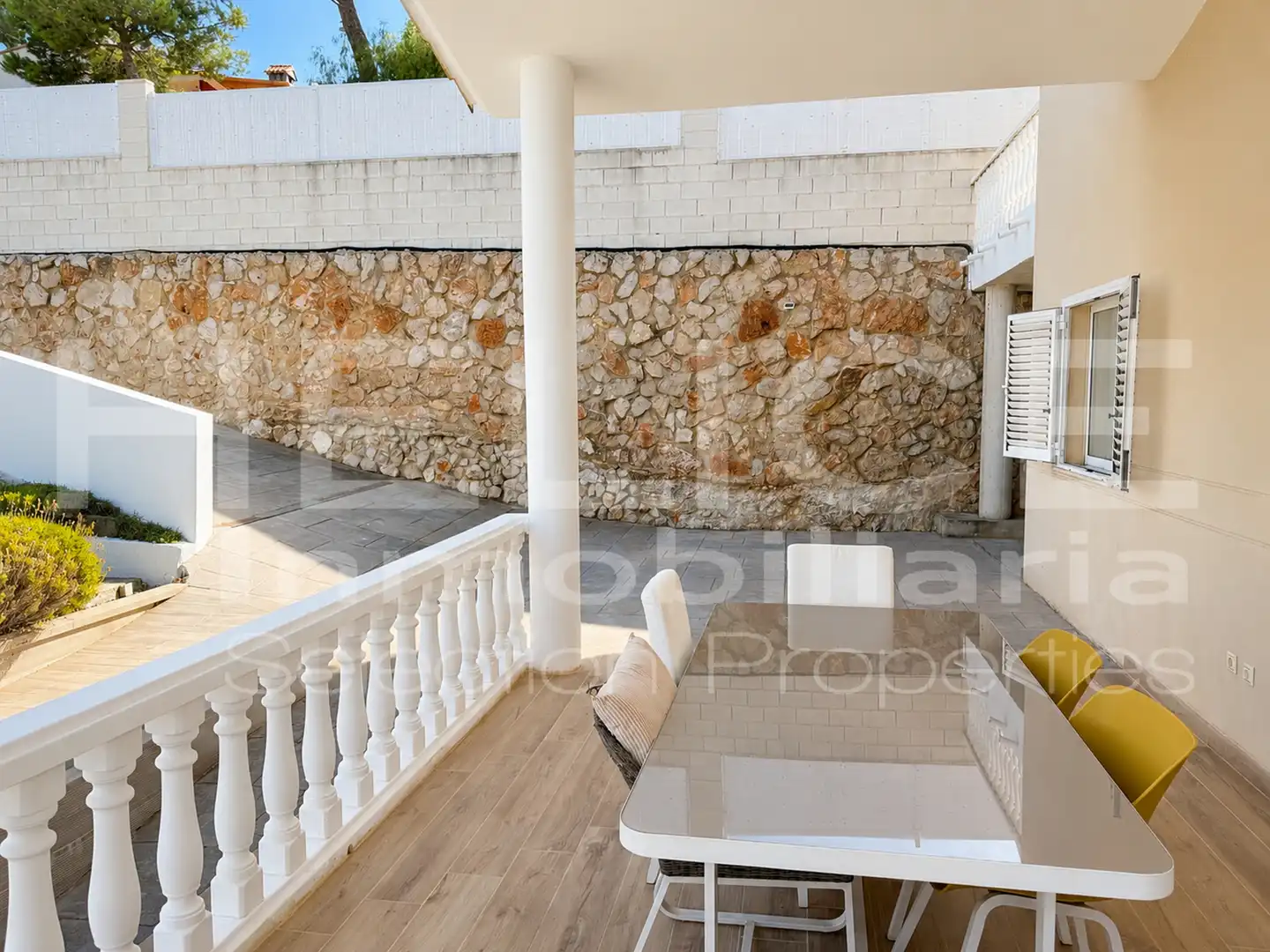Houses for sale in Cumbres de Calicanto