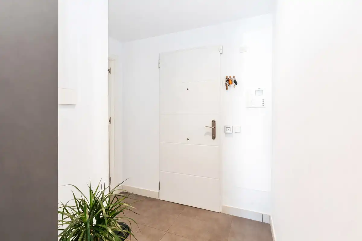 Flat with lift for sale in Carrer de Santa Rosalia, imagen 7