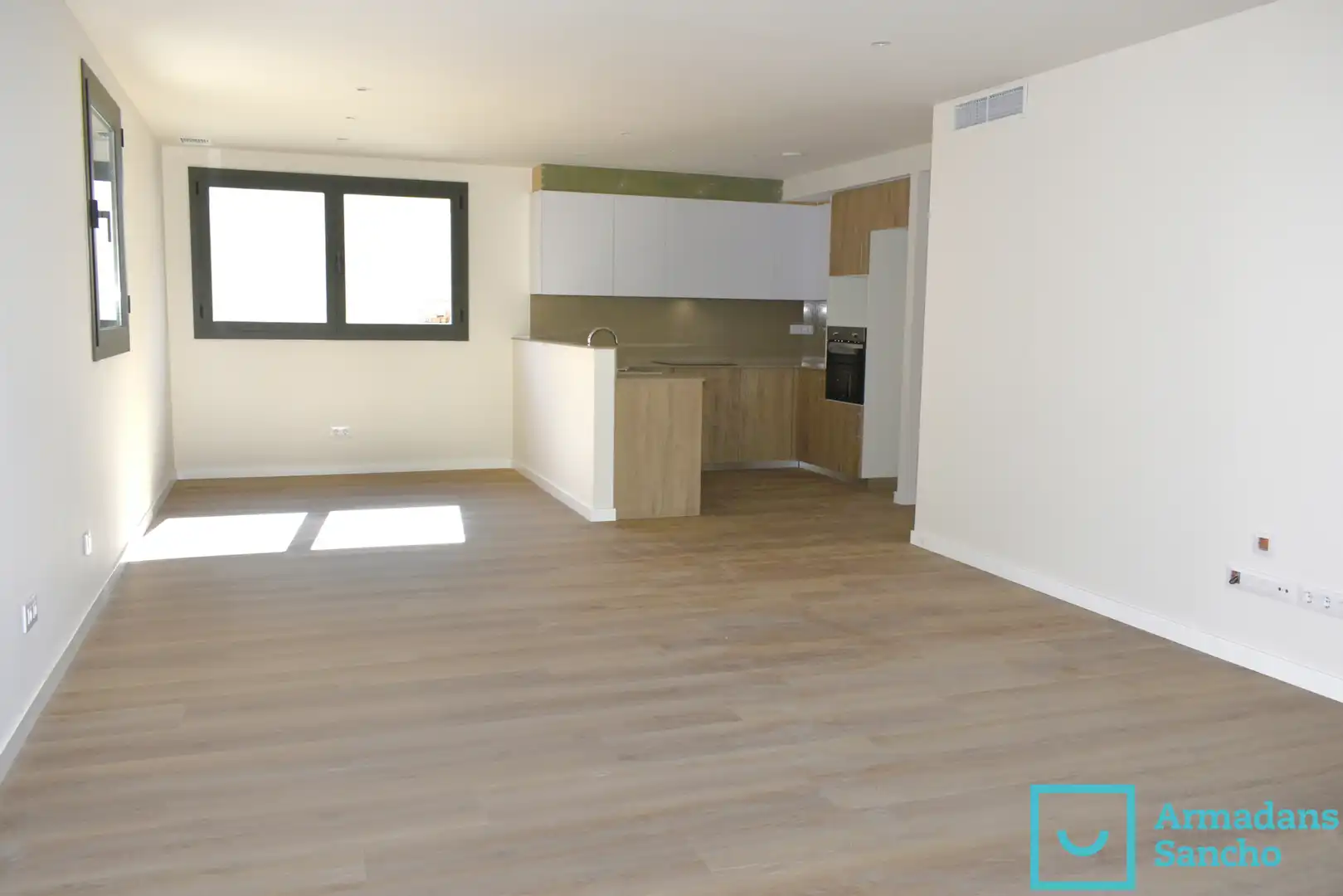 Cuina de Planta baixa de lloguer en Tiana amb Aire condicionat, Calefacció i Parquet