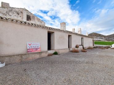 Casa rústica en venta en Tébar - Los Arejos