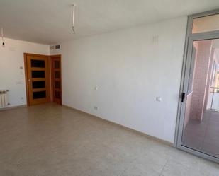 Flat for sale in Tortosa  with Air Conditioner and Terrace