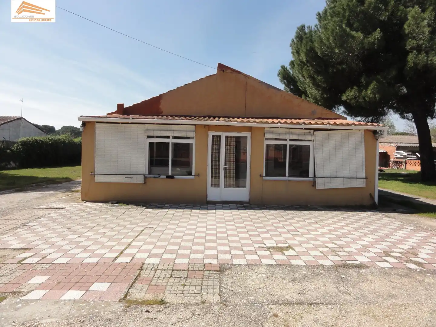 Casa o chalet en venta en Calle Calle Retama, Valdestillas