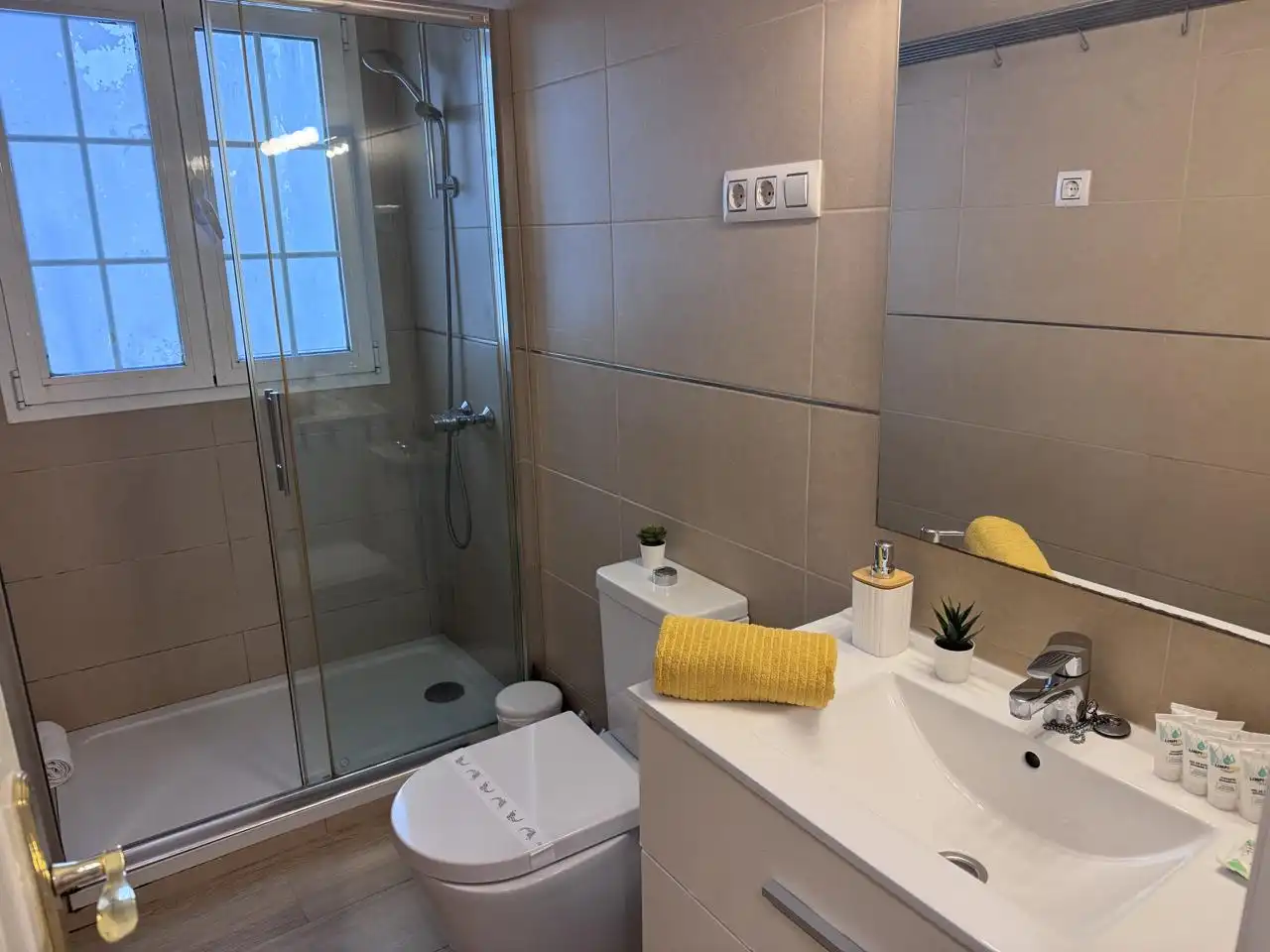 Baño de Piso en venta en Málaga con Aire acondicionado, Calefacción y Parquet