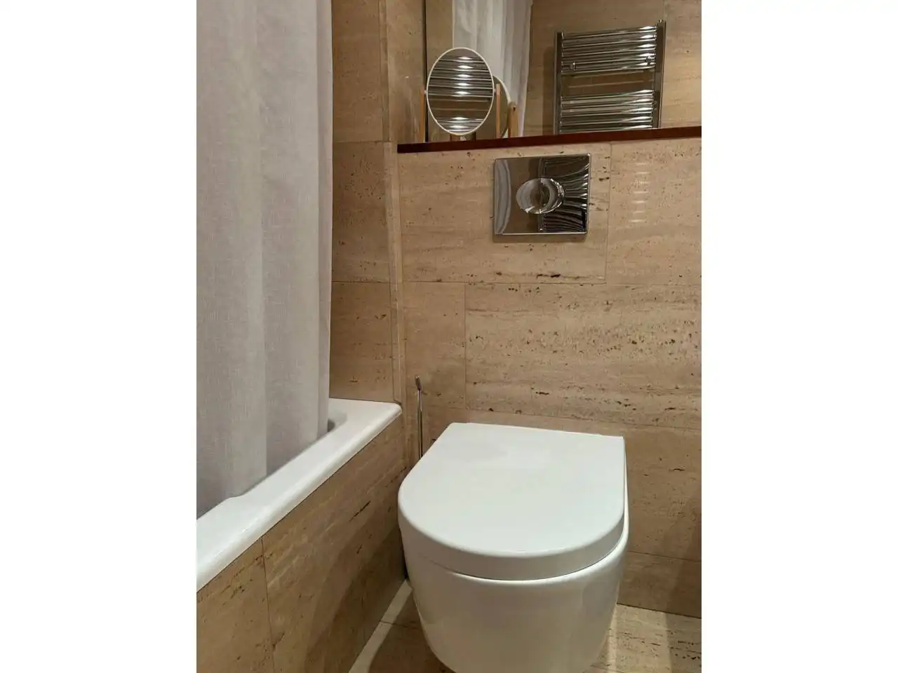 Baño de Piso en venta en Montornès del Vallès con Calefacción, Balcón y Alarma