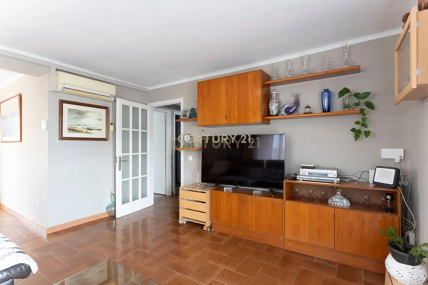 Sala de estar de Apartamento en venta en L'Estartit con Aire acondicionado