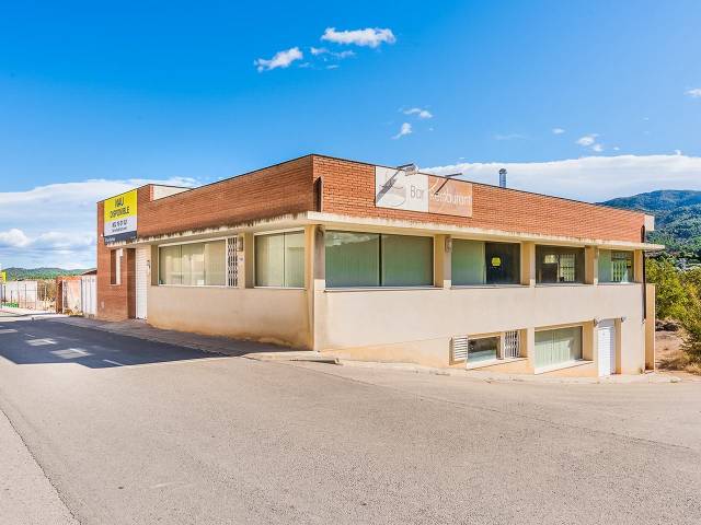 Nave industrial en Venta en Llibertat en Corbera d'Ebre