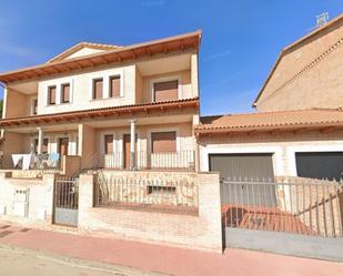 Exterior view of Single-family semi-detached for sale in Santa Olalla  with Heating, Private garden and Terrace