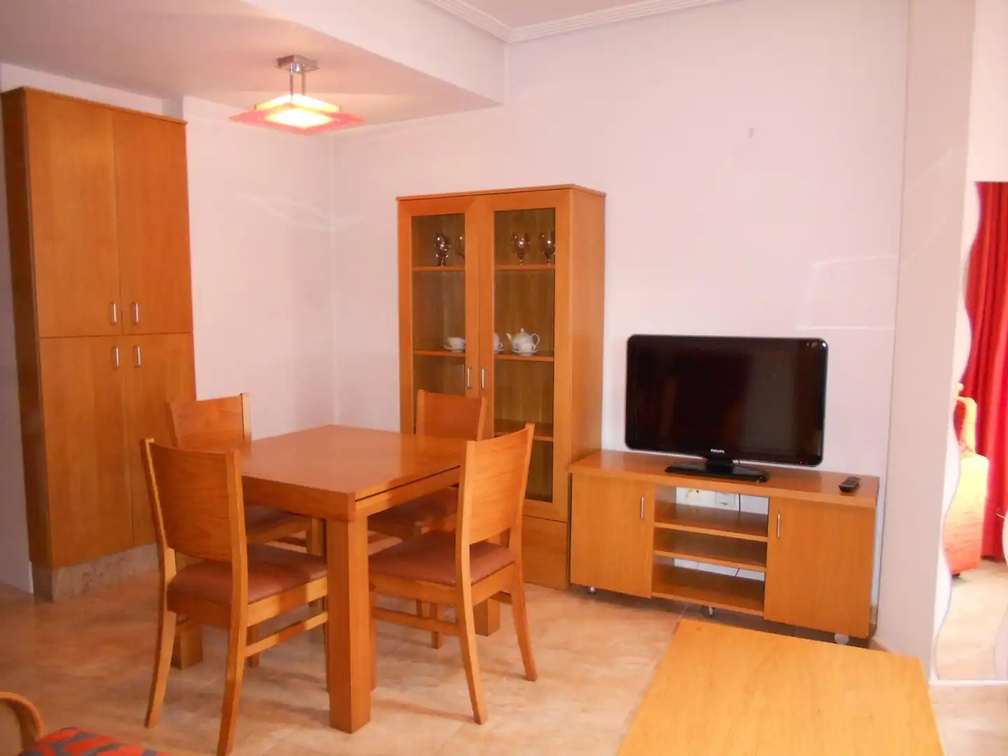 Menjador de Apartament de lloguer en Murcia amb Aire condicionat, Terrassa i Moblat