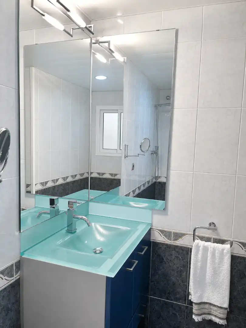 Baño de Casa o chalet en venta en Viladecans con Aire acondicionado, Calefacción y Terraza