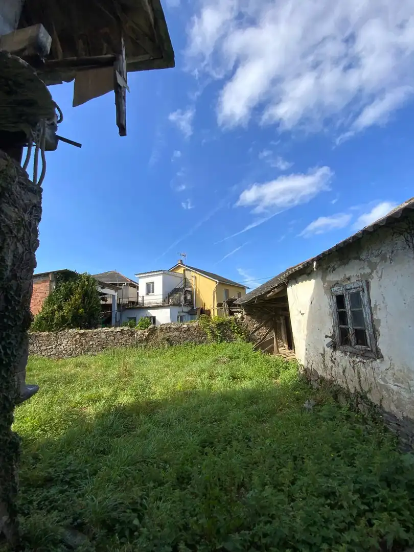 Casa o xalet en venda en Valdés - Luarca amb Terrassa i Piscina