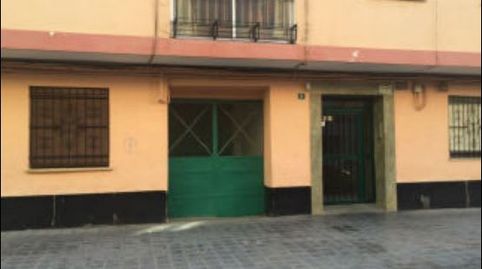 Solvia Inmobiliaria  Locales Quart de Poblet, imatge 2