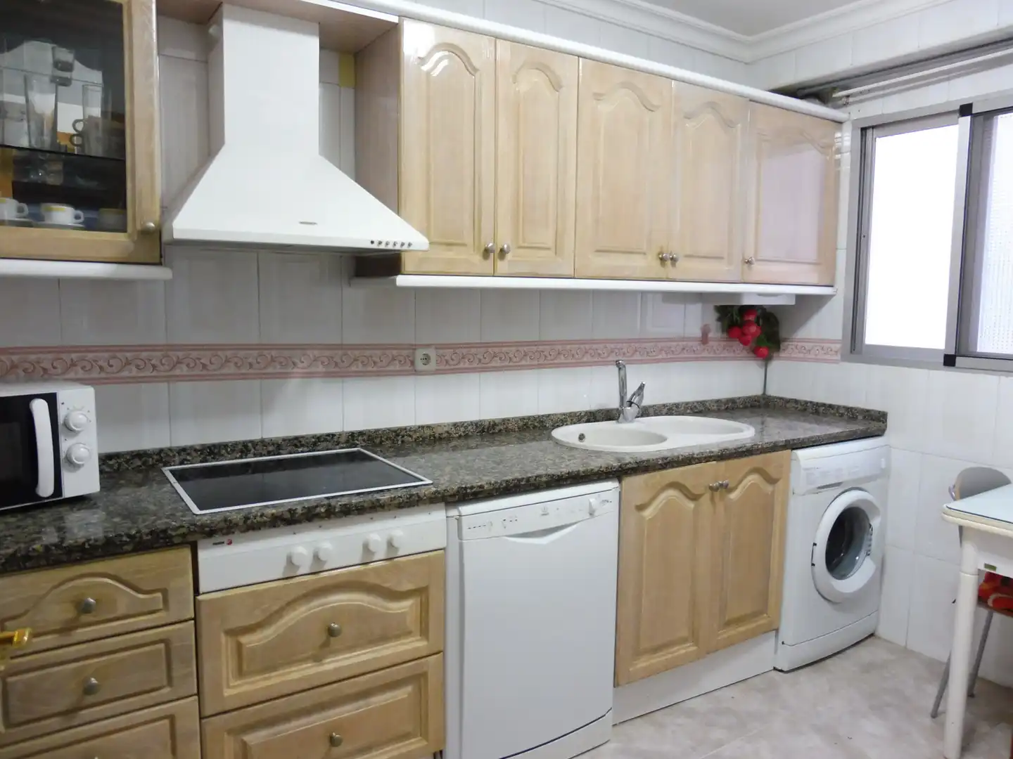 Cocina de Piso en venta en Málaga con Aire acondicionado, Amueblado y Horno