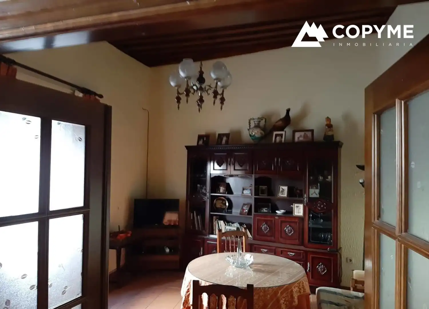 Sala de estar de Casa o chalet en venta en La Puebla de Montalbán con Terraza, Trastero y Amueblado