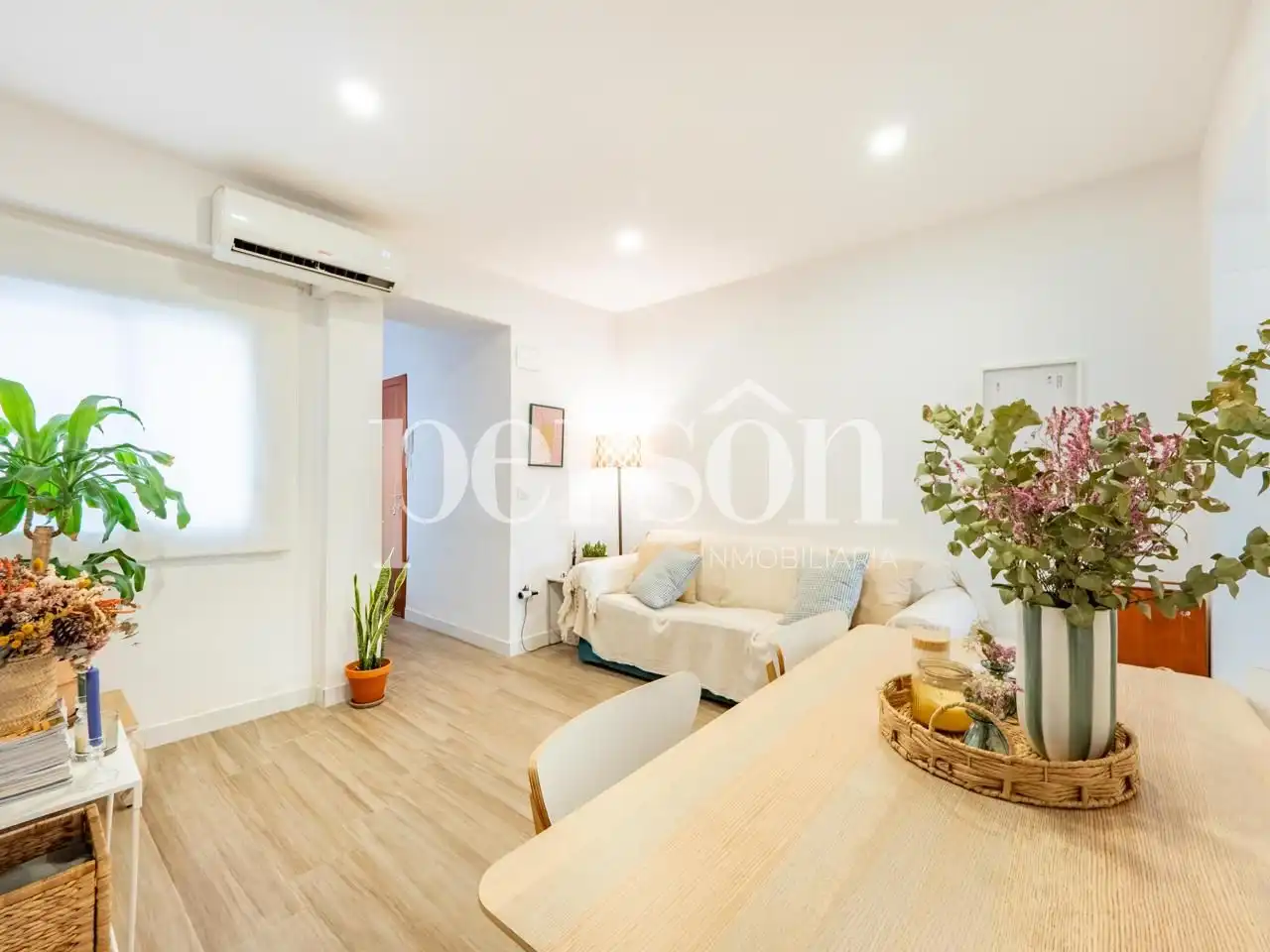 Habitación de Piso en venta en Valencia con Aire acondicionado, Calefacción y Amueblado