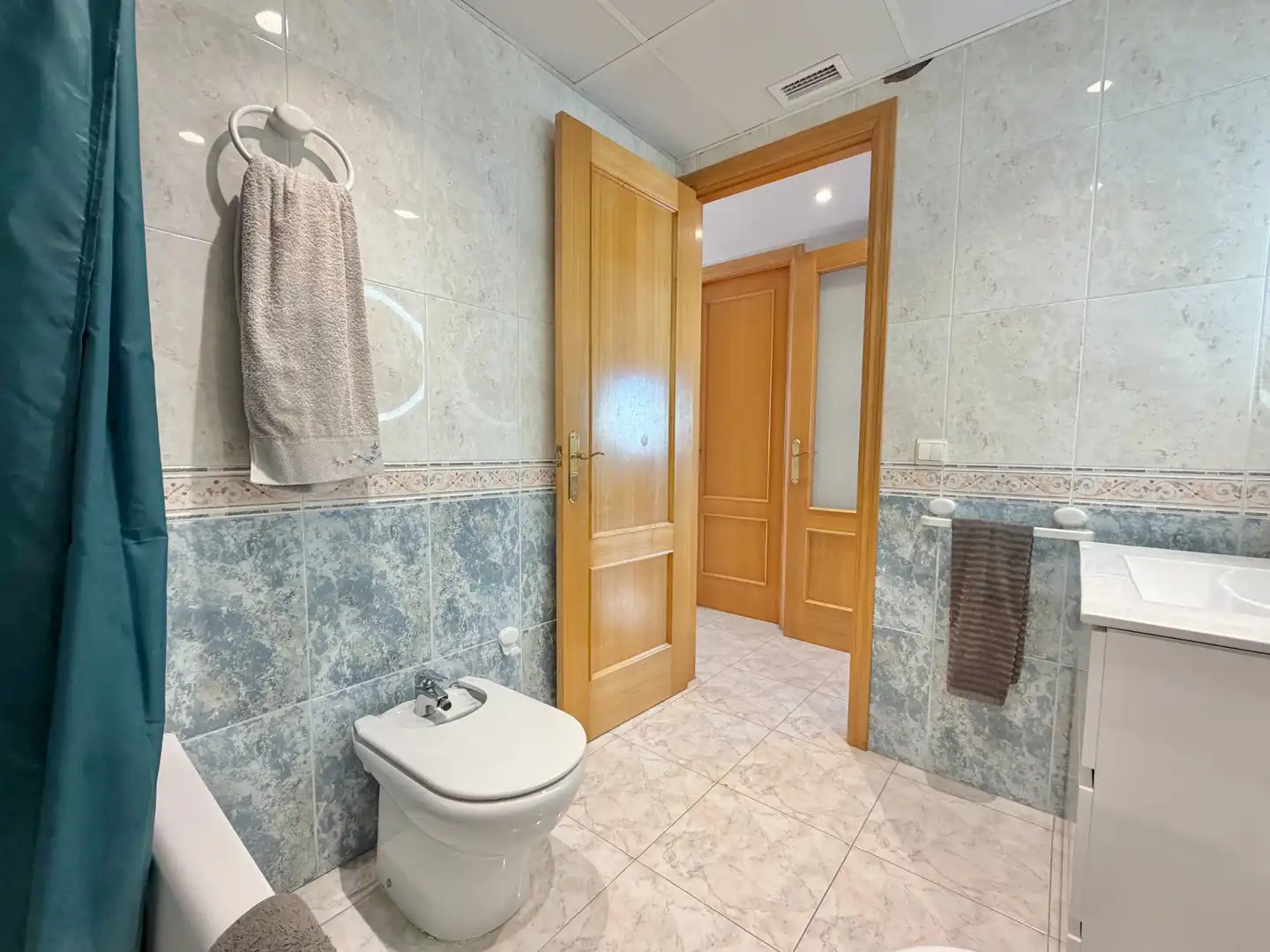 Bathroom of Flat for sale in Calafell  with Air Conditioner, Heating and Furnished
