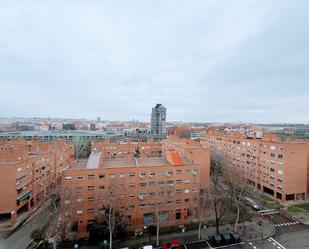 Exterior view of Flat to rent in  Madrid Capital  with Air Conditioner, Heating and Terrace